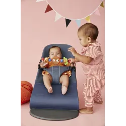 babybjorn-zabawka-do-lezaczka-googly-eyes