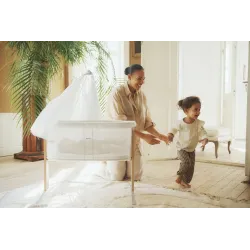 babybjorn-baldachim-do-kolyski