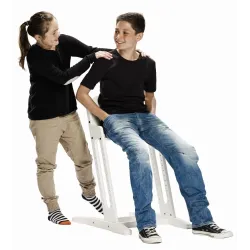 krzeselko-do-karmienia-baby-dan-danchair-biale